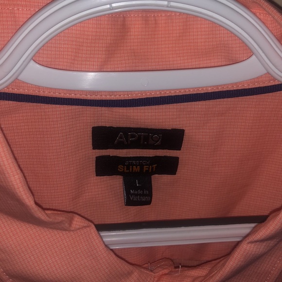 Pink Button down T-shirt - Picture 3 of 4